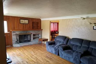 1139 Spruce St, Greensburg, PA 15601 - Photo 4