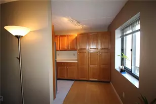 5728 Elwood St, Pittsburgh, PA 15232 - Photo 4