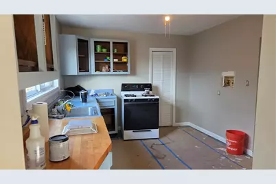 199 Broadway Avenue, Lower Burrell, PA 15068 - Photo 10