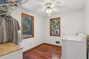 2549 W Hardies Rd, Hampton, PA 15044 - Photo 16