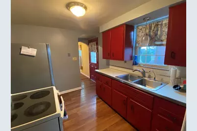 165 Meadowbrook Dr, Bethel Park, PA 15102 - Photo 4