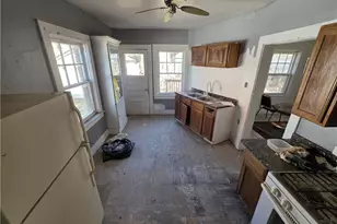 508 Liggett Ave, Monongahela, PA 15063 - Photo 10