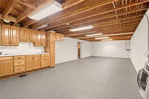 403 Rebecca St, Somerset Township, PA 15501 - Photo 30