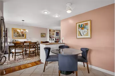 625 Ray Dr, Carnegie, PA 15106 - Photo 10