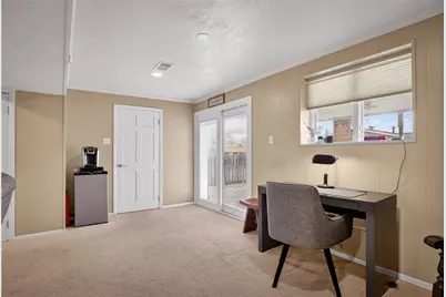 625 Ray Dr, Carnegie, PA 15106 - Photo 22