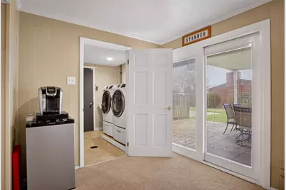 625 Ray Dr, Carnegie, PA 15106 - Photo 24