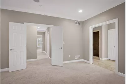 402 Georgetowne Ct, Pine Township, PA 15090 - Photo 22