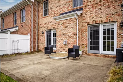 402 Georgetowne Ct, Pine Township, PA 15090 - Photo 40