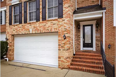 402 Georgetowne Ct, Pine Township, PA 15090 - Photo 2