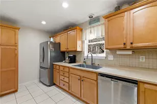 218 Prairie Ct, Buffalo Township, PA 16229 - Photo 6