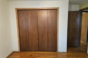 221 Thornberry Dr, Pittsburgh, PA 15235 - Photo 10