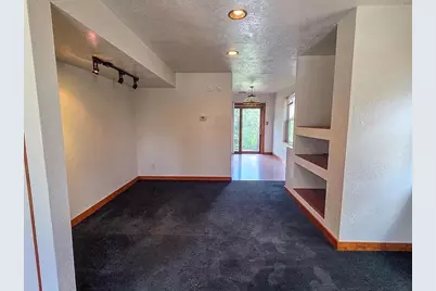 610 Dawson Street, Wall Boro, PA 15148 - Photo 6