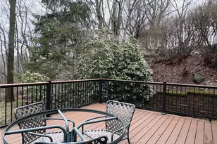 460 Woodland Hills Dr, Pittsburgh, PA 15235 - Photo 6