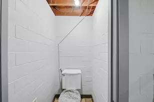 2039 Circle Drive+3 Car Garage, Hopewell Township, PA 15001 - Photo 20