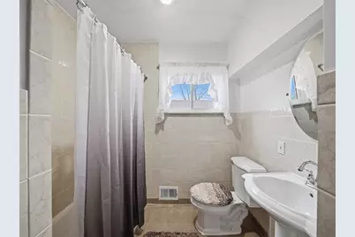 2039 Circle Drive+3 Car Garage, Hopewell Township, PA 15001 - Photo 18