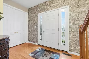 310 Village Dr, Adams Township, PA 16046 - Photo 4