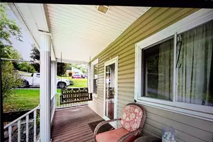 1910 2nd St, South Connellsville, PA 15425 - Photo 2