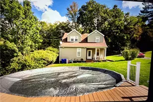 1910 2nd St, South Connellsville, PA 15425 - Photo 6