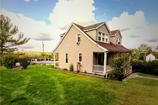 1910 2nd St, South Connellsville, PA 15425 - Photo 4