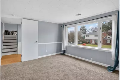5217 Broadlea Dr, Pittsburgh, PA 15236 - Photo 8