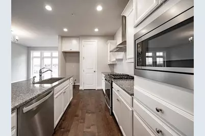 405 Larks, Cranberry Township, PA 16066 - Photo 8