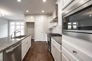 405 Larks, Cranberry Township, PA 16066 - Photo 8