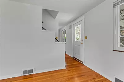 566 Dorchester Ave, Pittsburgh, PA 15226 - Photo 8