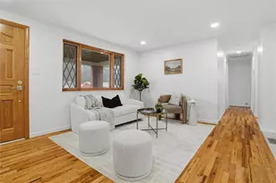 3464 Pleasantvue Dr, Pittsburgh, PA 15227 - Photo 4