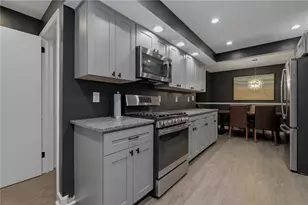 690 Pearce Mill Rd, Pine Township, PA 15090 - Photo 14