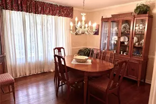 132 Penhurst Dr, Wilkins Township, PA 15235 - Photo 8