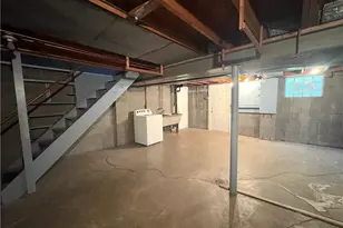 1243 Universal Rd, Pittsburgh, PA 15235 - Photo 18