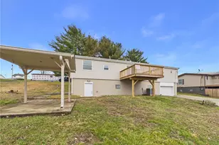 909 1st St, Menallen Township, PA 15468 - Photo 8