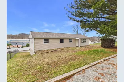 909 1st St, Menallen Township, PA 15468 - Photo 1