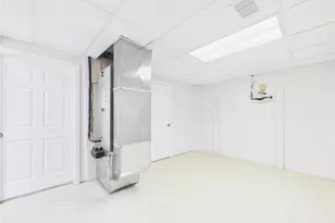 909 1st St, Menallen Township, PA 15468 - Photo 36