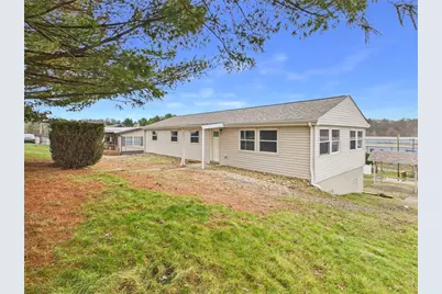 909 1st St, Menallen Township, PA 15468 - Photo 4