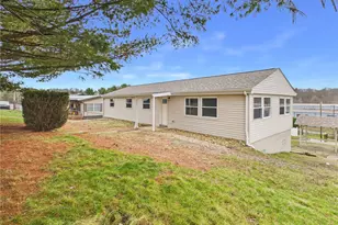 909 1st St, Menallen Township, PA 15468 - Photo 4