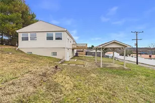 909 1st St, Menallen Township, PA 15468 - Photo 36