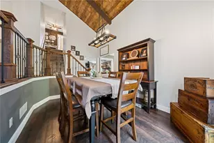 837 Magnolia Ln, Hempfield Township, PA 15639 - Photo 6