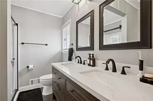 837 Magnolia Ln, Hempfield Township, PA 15639 - Photo 16