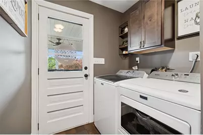 837 Magnolia Ln, Hempfield Township, PA 15639 - Photo 24