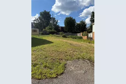 3917 Main St, McKeesport, PA 15132 - Photo 1