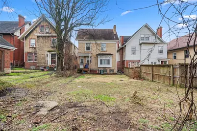 5825 Douglas St, Pittsburgh, PA 15217 - Photo 34