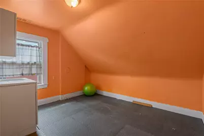 5825 Douglas St, Pittsburgh, PA 15217 - Photo 24