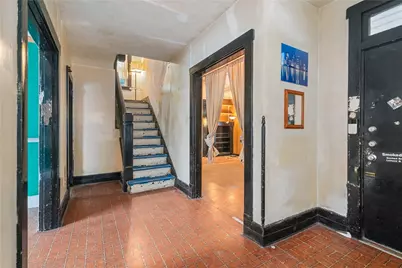 5825 Douglas St, Pittsburgh, PA 15217 - Photo 14