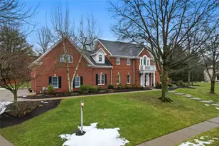 1062 W Grove Ct, Adams Township, PA 15044 - Photo 2