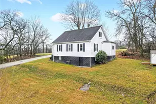 1107 Reeves Ave, Monessen, PA 15062 - Photo 6