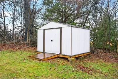 1107 Reeves Ave, Monessen, PA 15062 - Photo 4