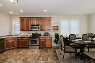 61 Flagstone Dr, White Township, PA 15701 - Photo 8