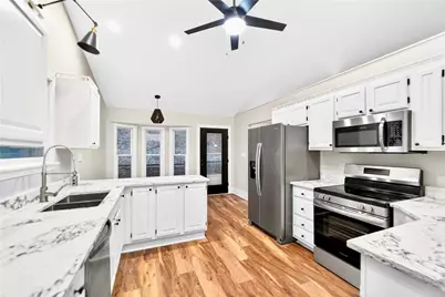 42 Norton Drive, Union Township, PA 15332 - Photo 12