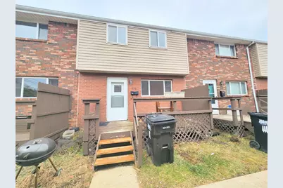 442 Brierly Ln, West Mifflin, PA 15122 - Photo 1